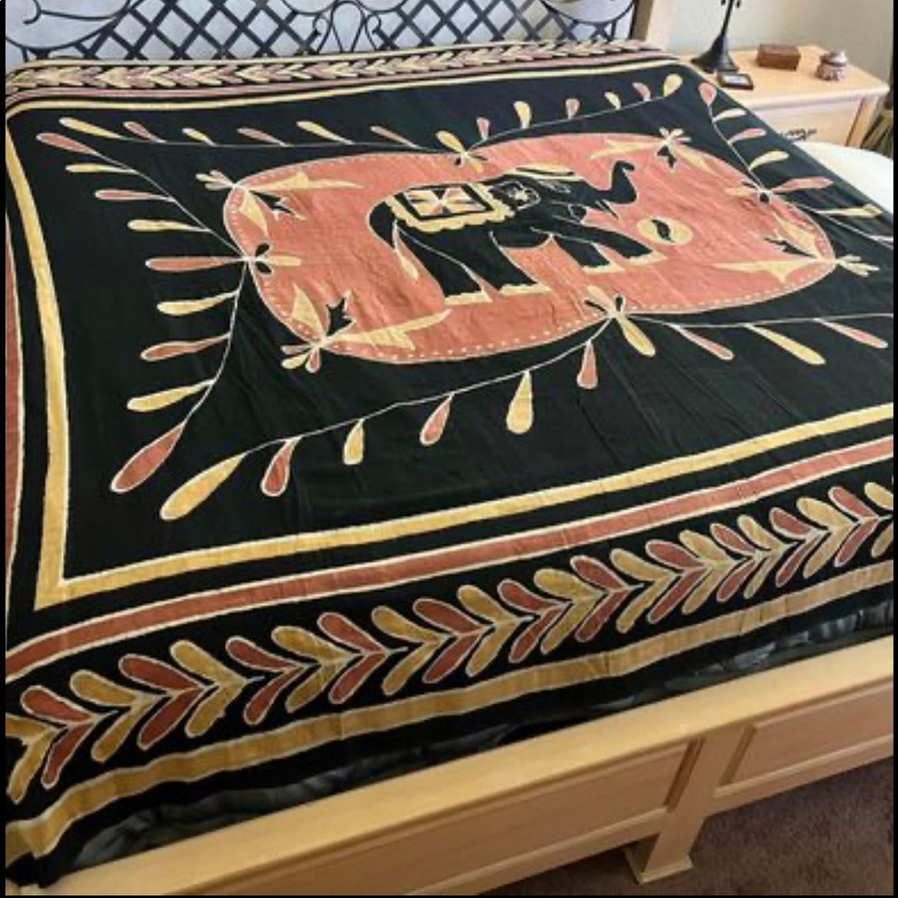Tapestry India Arts Handmade Elephant can be used as Bedspread or Wall Hanging